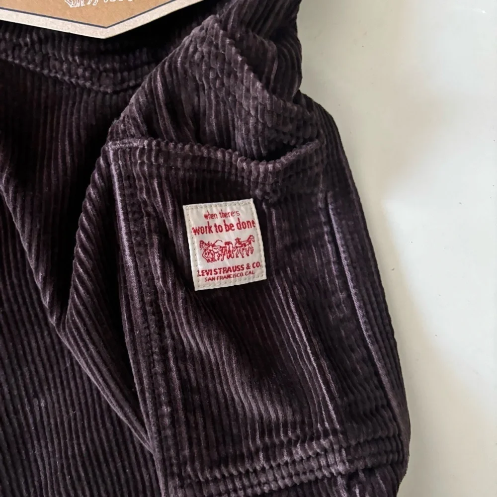 Levi’s 568 Straight Loose Fit Carpenter Corduroy Pant Men’s 32x32 Brown New